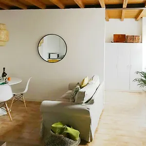 Iris Como